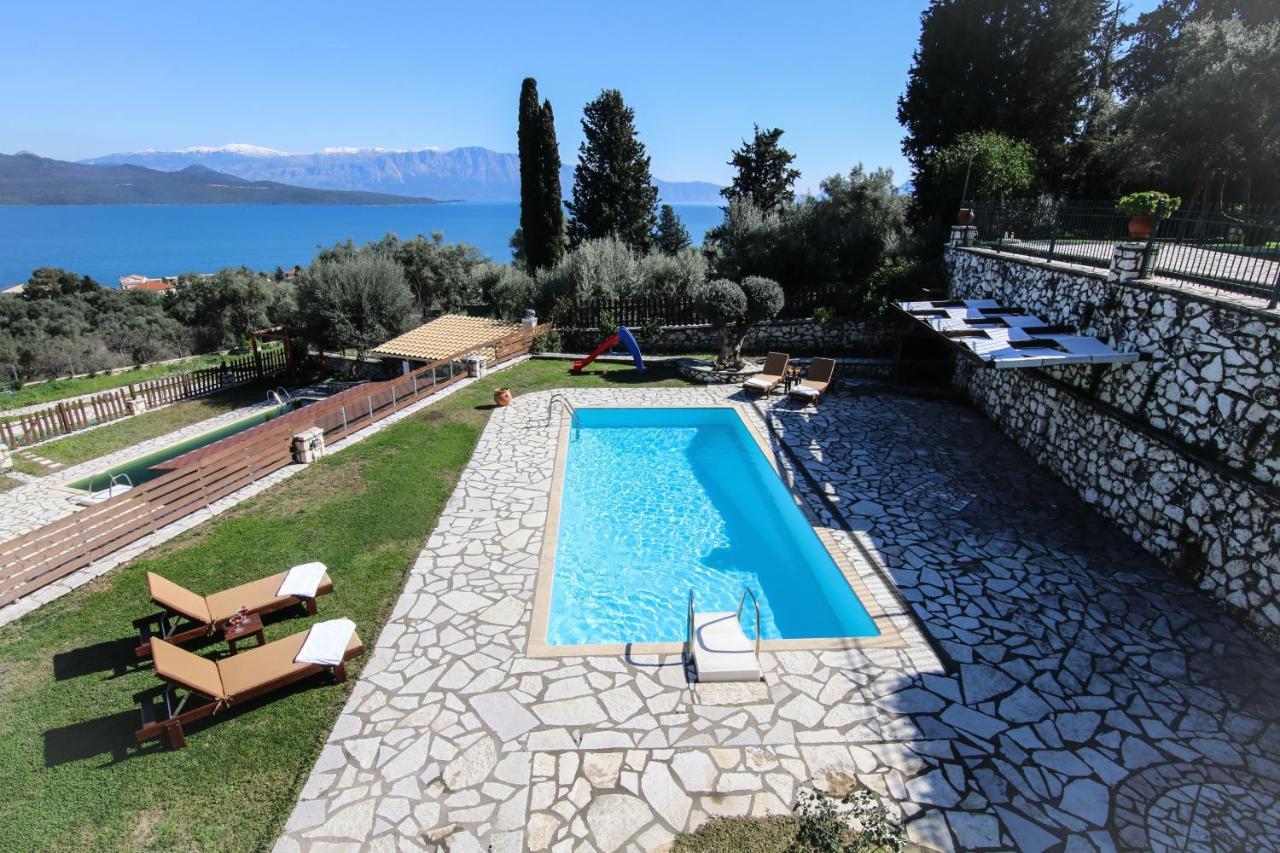 Villa Summer Breeze Nikiana Esterno foto