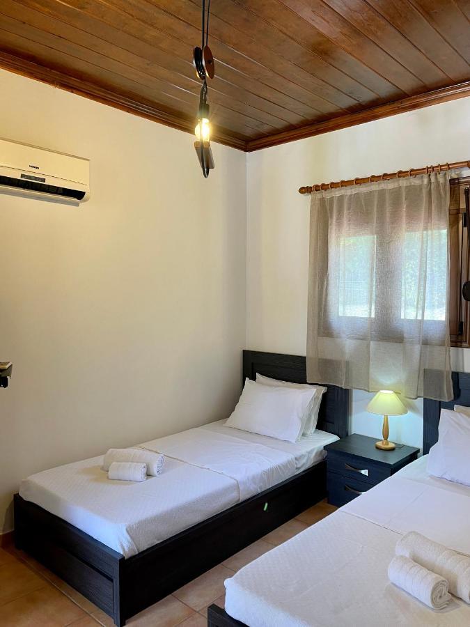 Villa Summer Breeze Nikiana Esterno foto